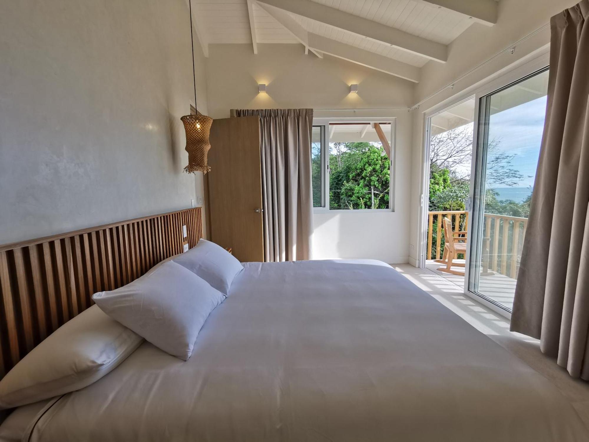 Casa Luna - Private Suites With Ocean View, Pool, Ac, Wifi Playa Santa Teresa  Eksteriør billede